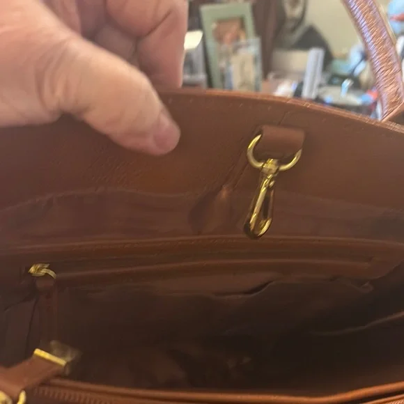 Joy & Iman Brown Leather Tote with Gold Hardware - Picture 6 of 15